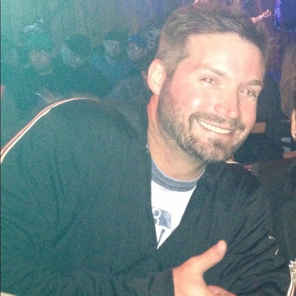 Meet your Posher, Kurtis